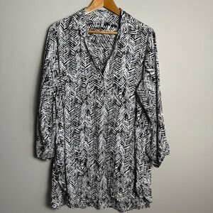 Blue Sky‎ Black + White Abstract Geometric Tribal Long Sleeve V-Neck Blouse 1X